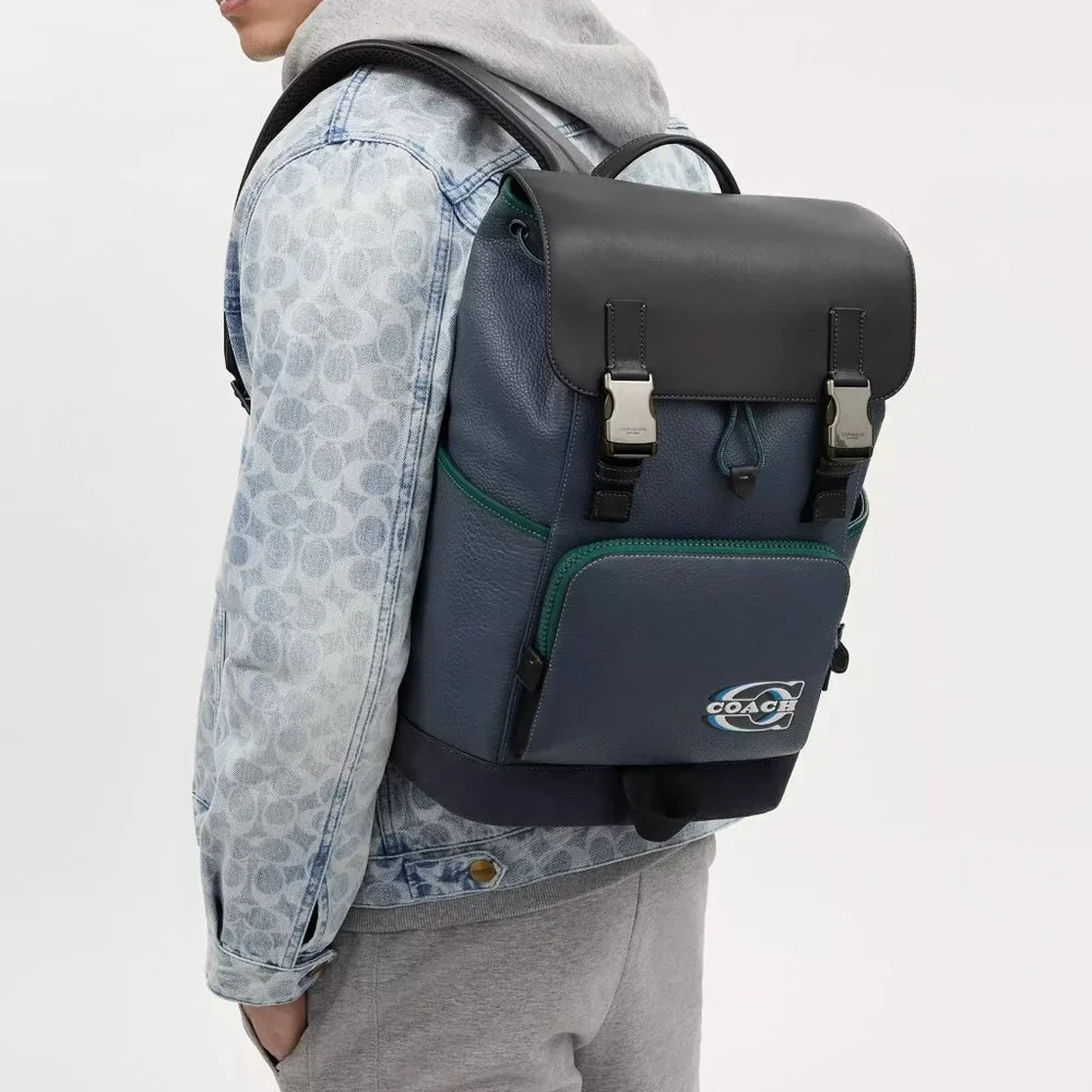 coach backpack track Designer Clothes Mentor St Louis SoCo MO #204 Signature coated canvas and smooth calf leather Inside zip pocket Zip closure fabric lining Outside pocket with speedclip closure Adjustable shoulder strap with 42 length for crossbody wear (clip left or right) 7 1/4 (L) x 10 3/4 (H) x 2 1/4 (W) Style No. Coach Outlet Track Backpack In